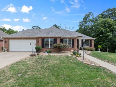 225 Castle Rock Vlg