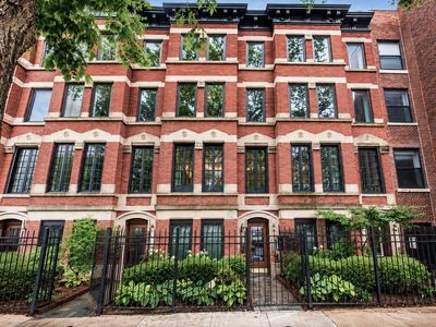 319 W Webster Ave #1