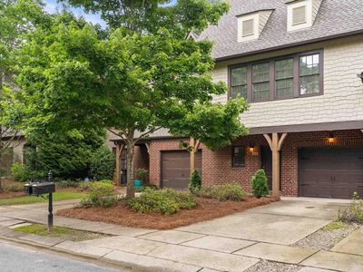 1033 Inverness Cove Way