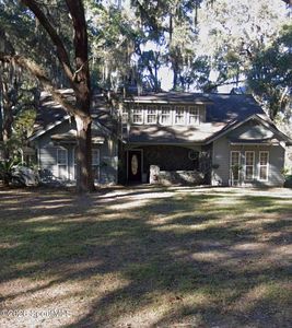 Property at 211 Lake Shore Dr, Midway, GA