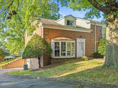 1809 Manor Ct #0