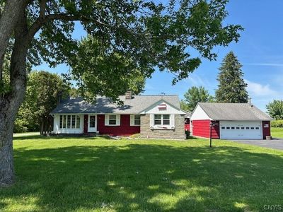 593 Shackelton Point Rd