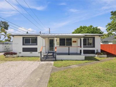 1324 N 24th Ave
