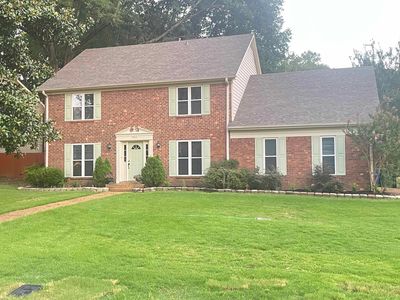 7911 Falling Leaf Cv