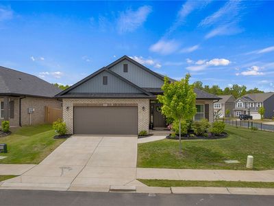 61 Woodcross Dr