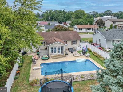 119 N High St