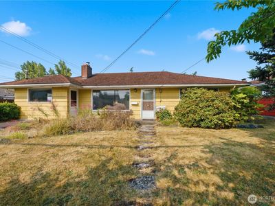 Property at 1919 S 15th Street, Mount Vernon, WA