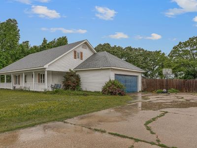 64 County Road 421