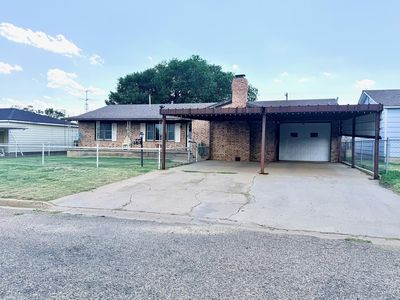 412 Brown Ave