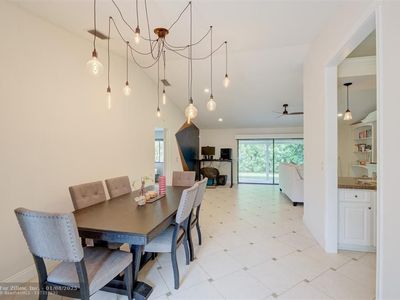 6 Walcott Dr