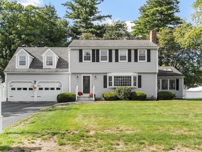 26 Lee St