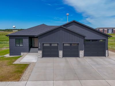 1310 44th Ave W