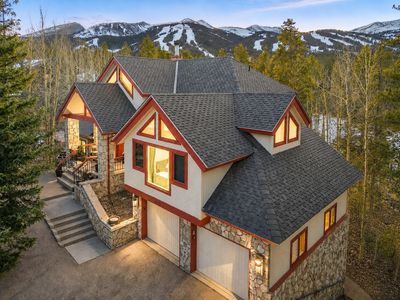 655 White Cloud Drive