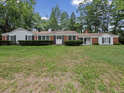 791 Robinhood Cir
