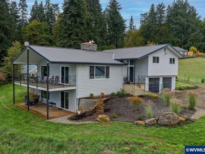 10854 Summit Loop SE