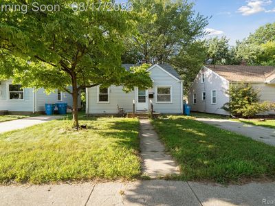 24746 Annapolis St