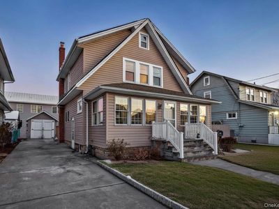 35 S Franklin Avenue