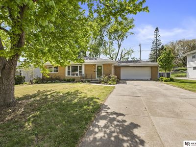 758 N 74th Ave