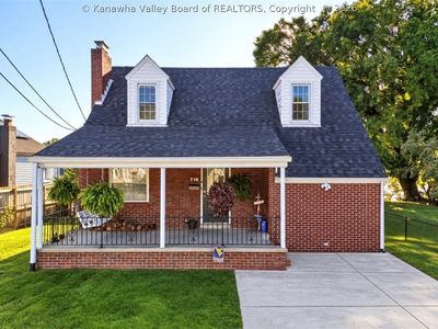 710 Kanawha Ave