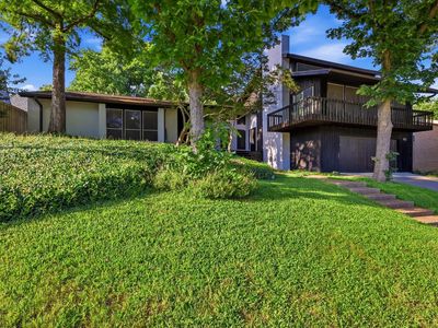 413 Rochelle Blvd