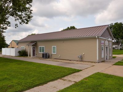 1201 S Beaumont Rd