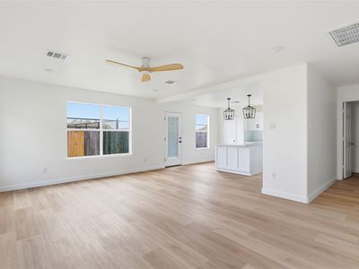 915 Redcrest Springs Ct