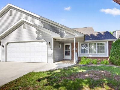 238 Lake Pointe Dr