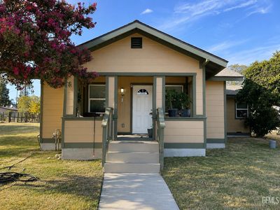 518 Roberts Ln