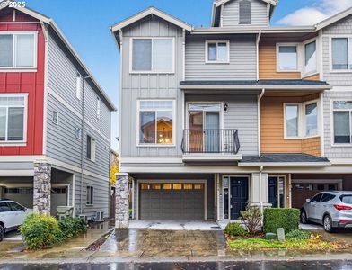 416 NE Patricia Ann Pl