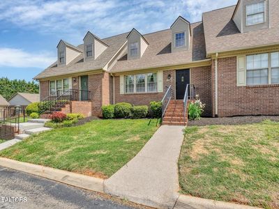 2028 Cochran Pl