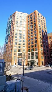 100 Lovejoy Wharf Unit 4H