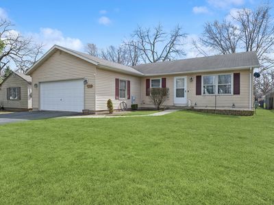 Property at 607 2nd Ave, Marengo, IL