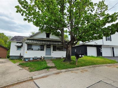 Property at 901 & 903 Lenore St, Parkersburg, WV