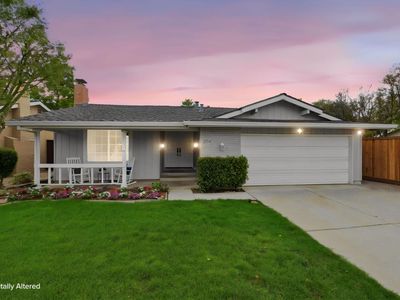 354 Los Pinos Way