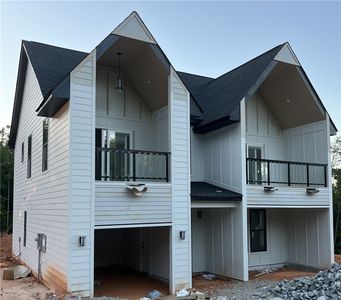 152 Boxwood Ln