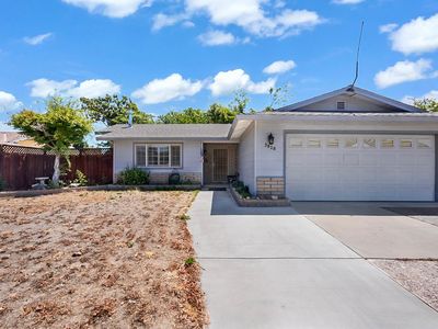 3828 Moorea Dr