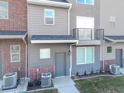 2801 S Orchard Hill Ln