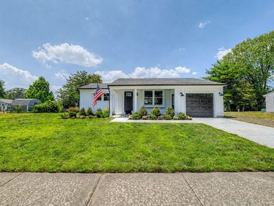 7 Violet Ln