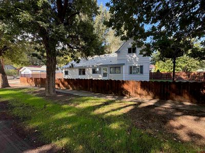 320 S 6Th Street