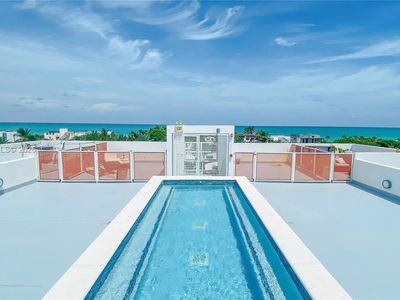 7744 Collins Ave APT 19