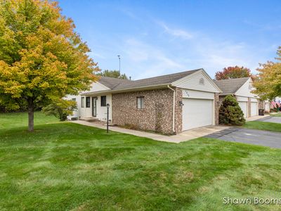 1044 Amberwood West Dr SW