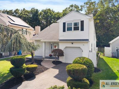 25 Shelley Rd