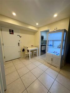 5050 NW 7th St APT 309