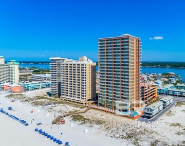 801 W Beach Blvd #901