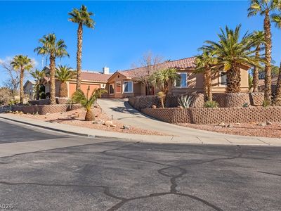 604 Valley View Dr