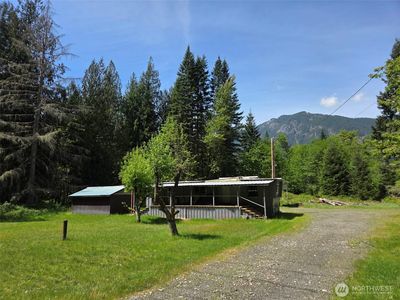 11697 US Hwy 12