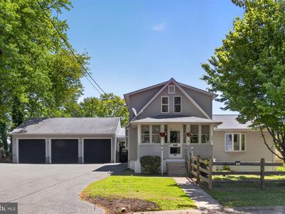 803 Woodland Ave