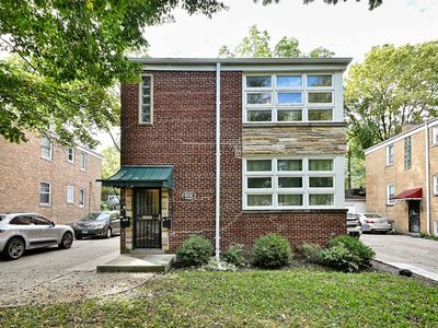 Property at 8233 Lake St, River Forest, IL