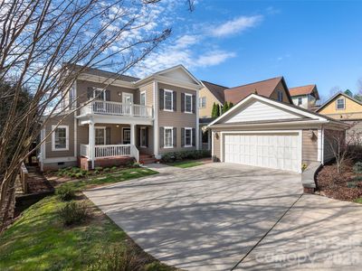 1672 Olmsted Dr