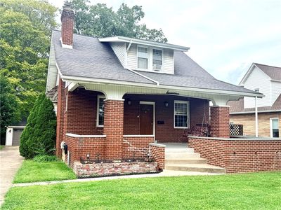 Property at 17 S Johnson Rd, Houston, PA